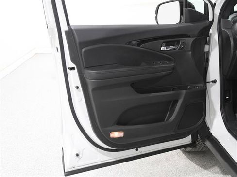 Used 2021 Honda Passport Elite image 4