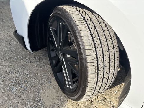 Used 2026 Toyota Camry Hybrid image 11