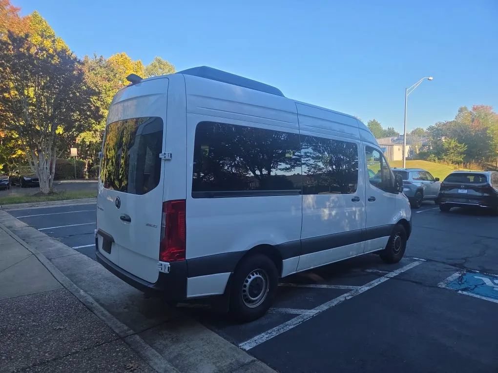 Used 2025 Mercedes-Benz Sprinter 2500 image 3