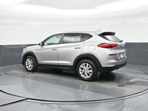 Used 2020 Hyundai Tucson SE w/ Cargo Package image 11