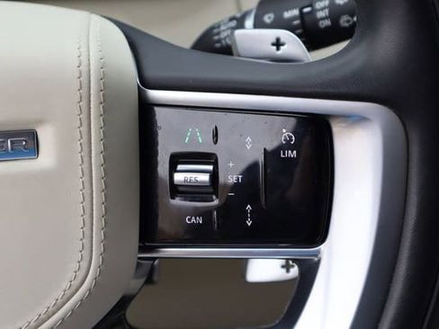 Used 2023 Land Rover Range Rover SE AWD/4WD image 13