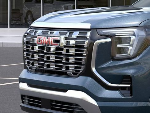 New 2026 GMC Terrain Denali AWD/4WD image 13