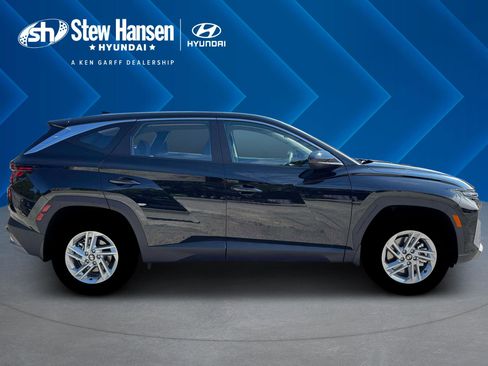 New 2026 Hyundai Tucson SE image 10