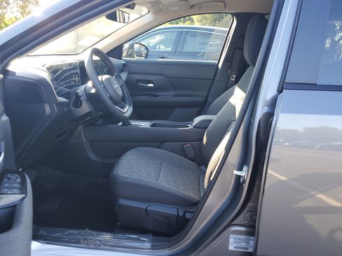 New 2026 Nissan Kicks SV image 11