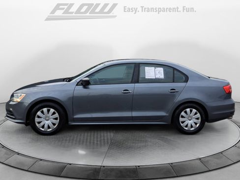 Used 2015 Volkswagen Jetta S image 5
