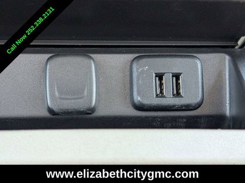 Used 2015 GMC Yukon Denali w/ Premium Package image 36