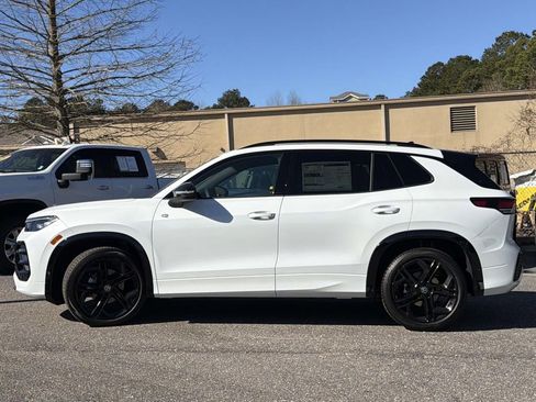 New 2026 Volkswagen Tiguan SE R-Line FWD image 32