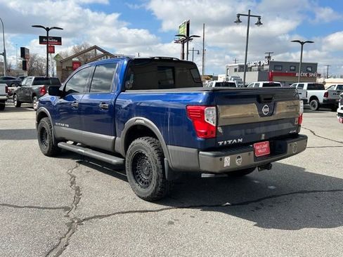 Used 2018 Nissan Titan Platinum Reserve w/ Platinum Utility Package AWD/4WD image 4