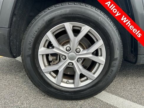 Used 2022 Jeep Grand Cherokee L Limited image 37