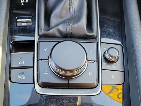 Used 2024 MAZDA MAZDA3 s image 35