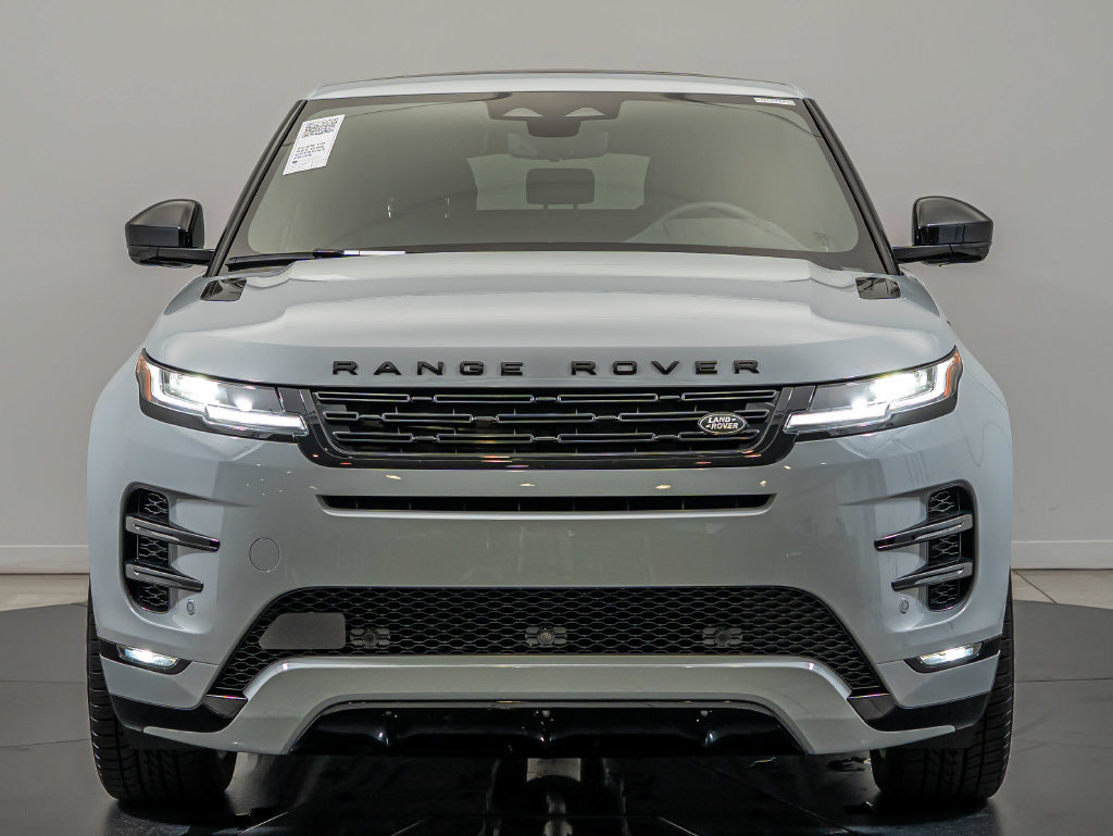 Certified 2026 Land Rover Range Rover Evoque Dynamic SE AWD/4WD image 2