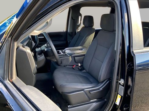 Used 2020 Chevrolet Silverado 2500 Custom w/ Custom Value Package AWD/4WD image 8