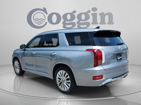 Used 2020 Hyundai Palisade Limited FWD image 3
