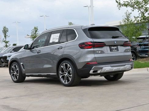 Used 2026 BMW X5 xDrive50e w/ Executive Package AWD/4WD image 6