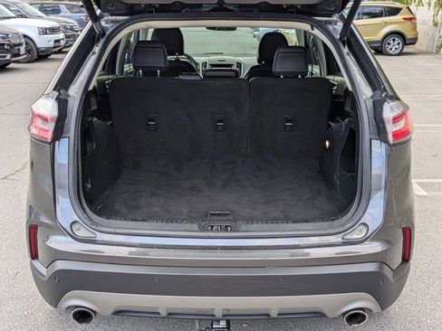 Used 2019 Ford Edge SEL w/ Equipment Group 201A image 6