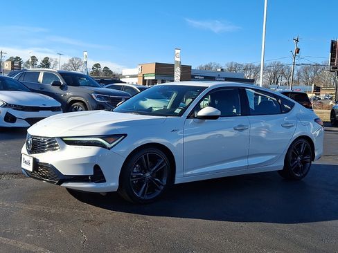 Used 2023 Acura Integra A-Spec image 3
