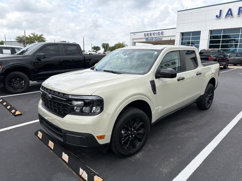 Used 2024 Ford Maverick XLT w/ XLT Luxury Package FWD image 15