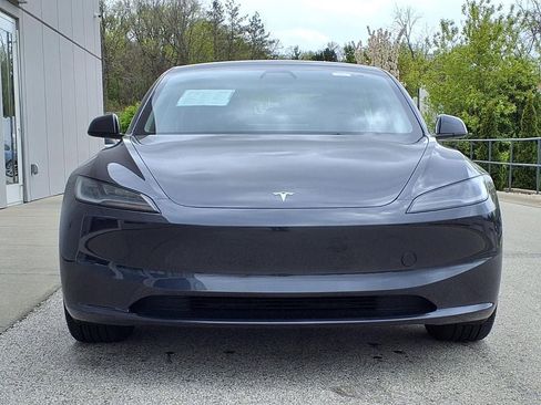 Used 2025 Tesla Model 3 Long Range RWD image 2