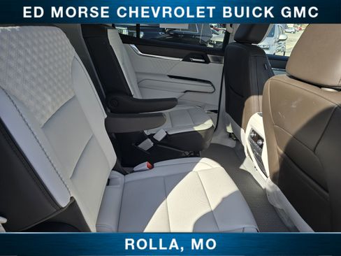 Used 2024 GMC Acadia Denali w/ Super Cruise Package image 21