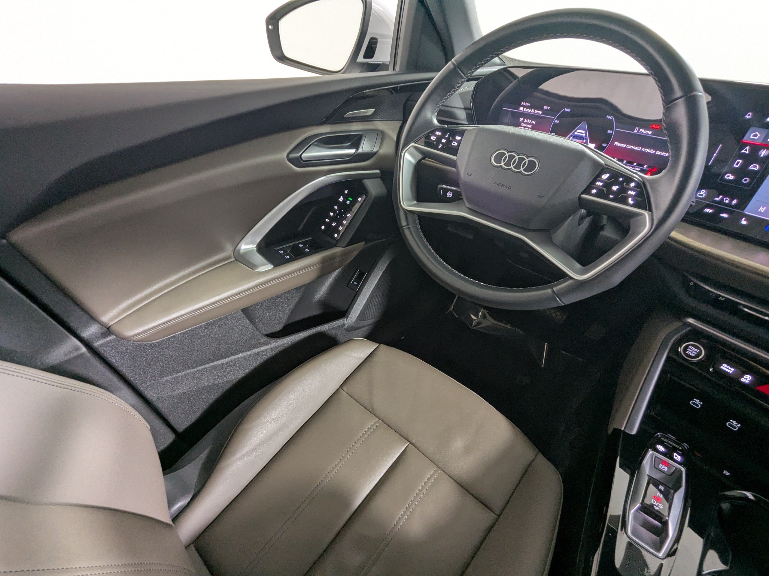 Certified 2025 Audi Q5 Premium w/ Premium Plus AWD/4WD image 10