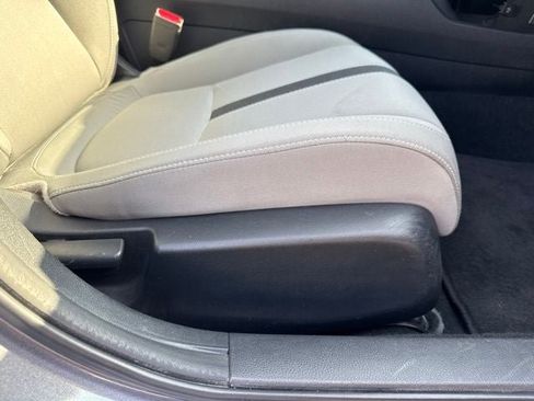 Used 2019 Honda Civic LX image 28