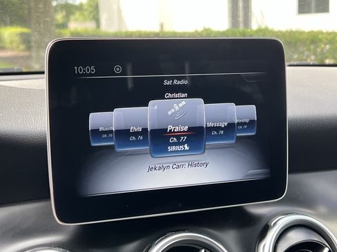 Used 2019 Mercedes-Benz GLA 250 4MATIC image 23
