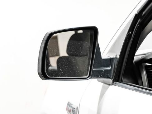 Used 2010 Toyota Tundra 2WD Double Cab image 40