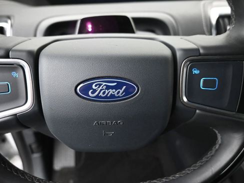 Used 2025 Ford Expedition Platinum AWD/4WD image 20