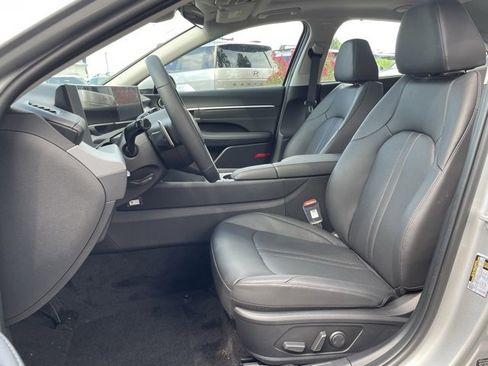 New 2025 Hyundai Sonata Limited image 20