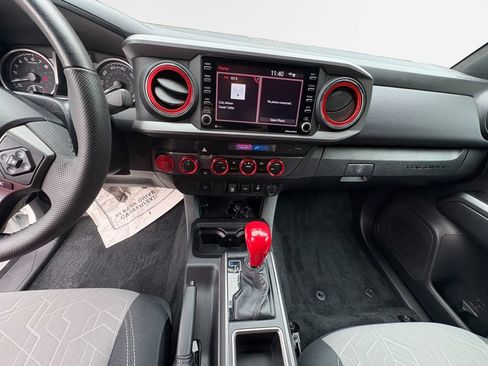 Used 2023 Toyota Tacoma TRD Sport AWD/4WD image 16