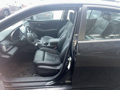 Used 2022 Subaru Legacy Limited image 9