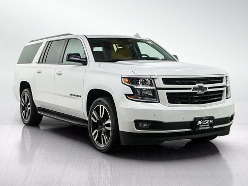 Used 2020 Chevrolet Suburban LT AWD/4WD image 7