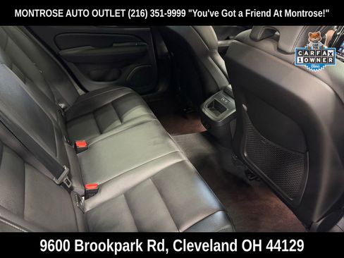 Used 2024 Volvo V60 B5 Cross Country Plus image 45