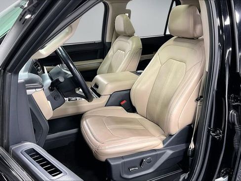 Used 2024 Ford Expedition Max Limited AWD/4WD image 20
