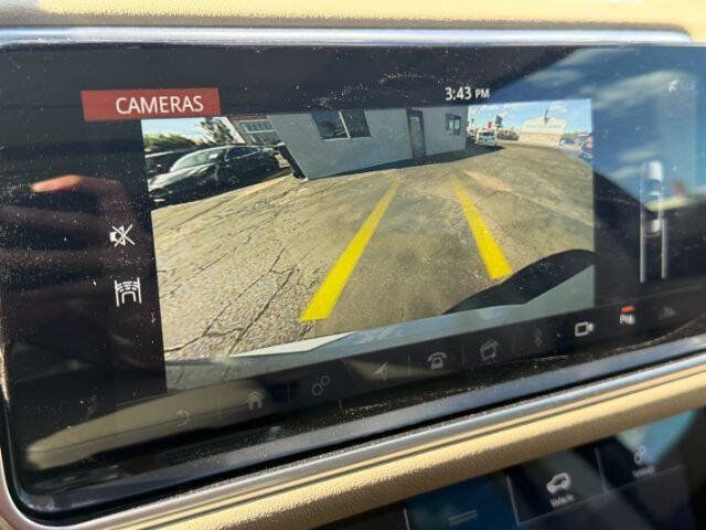Used 2020 Land Rover Range Rover AWD/4WD image 18