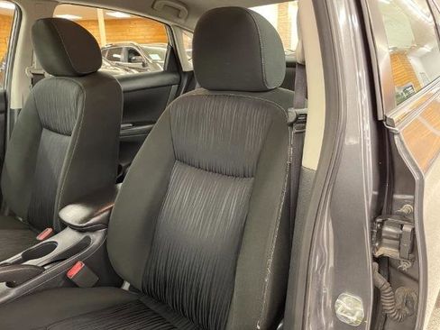 Used 2019 Nissan Sentra SV FWD image 15