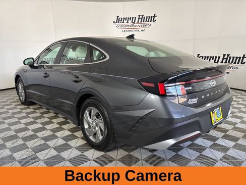 Used 2025 Hyundai Sonata SE image 7