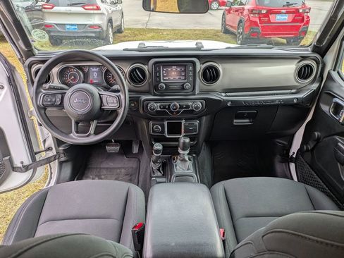 Used 2021 Jeep Wrangler Unlimited Willys image 28