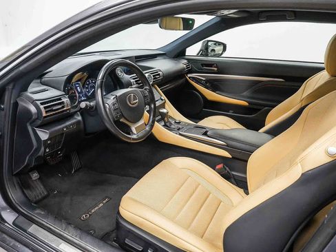 Used 2020 Lexus RC 300 w/ Accessory Package RWD image 17