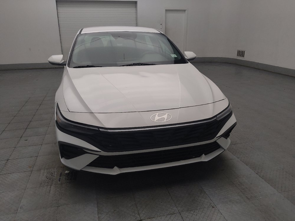 Used 2024 Hyundai Elantra SE FWD image 14