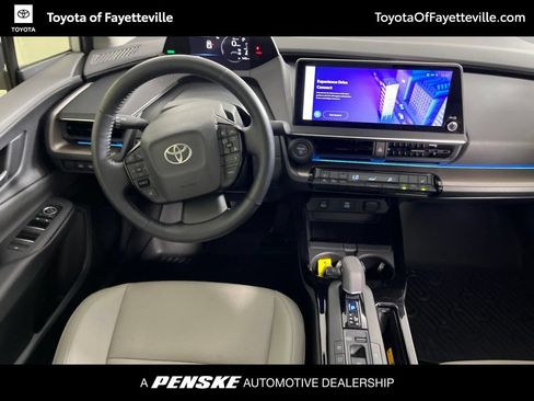 Used 2024 Toyota Prius XLE FWD image 13