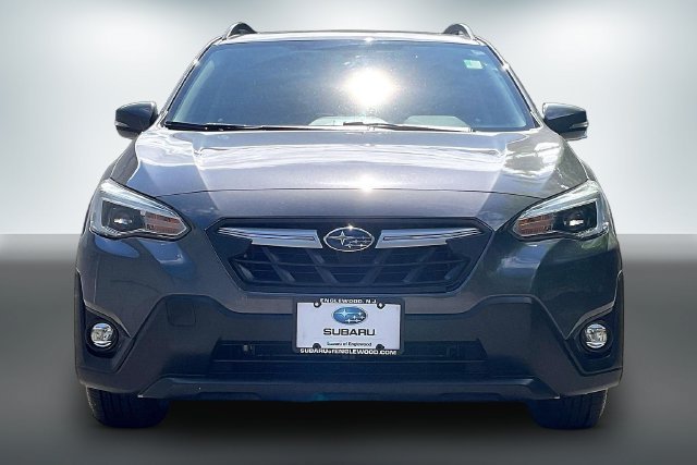 Used 2022 Subaru Crosstrek 2.5i Limited w/ Moonroof Package 1 AWD/4WD image 2
