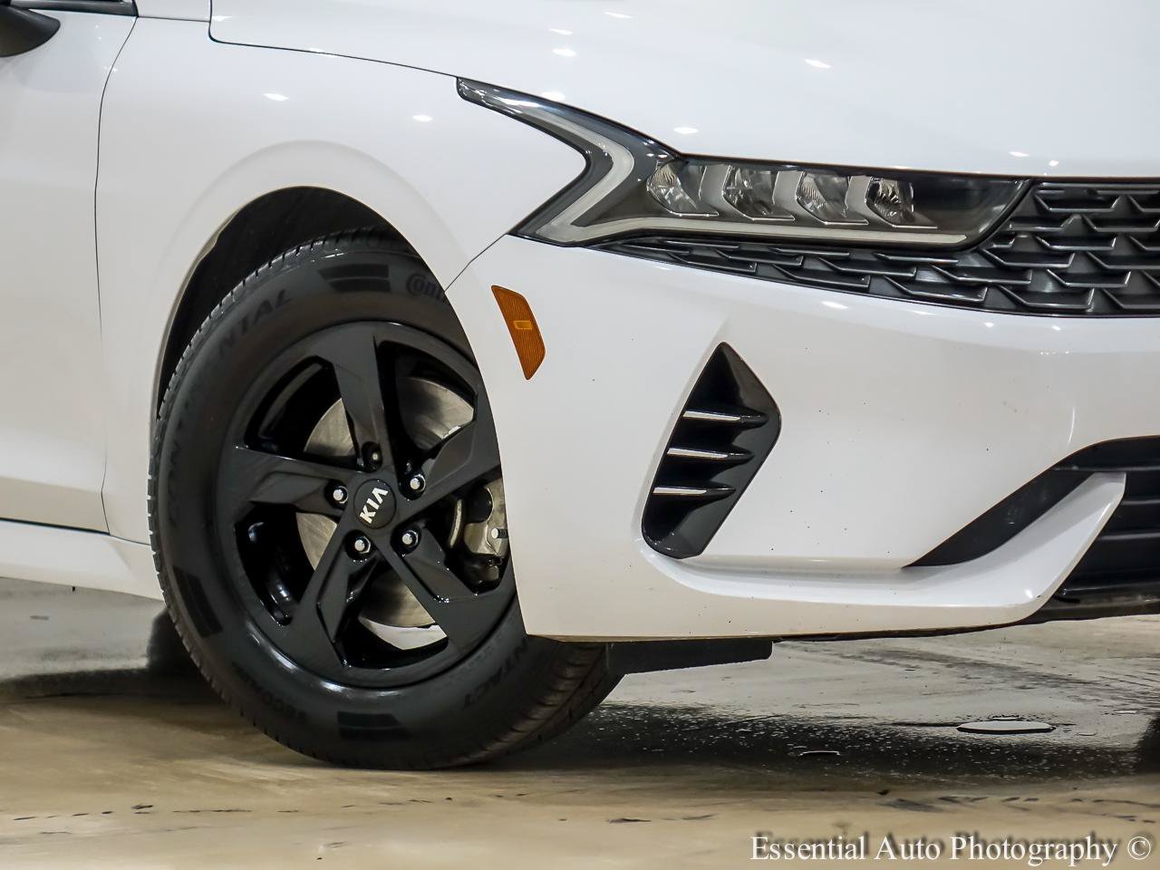 Used 2021 Kia K5 LXS FWD image 3