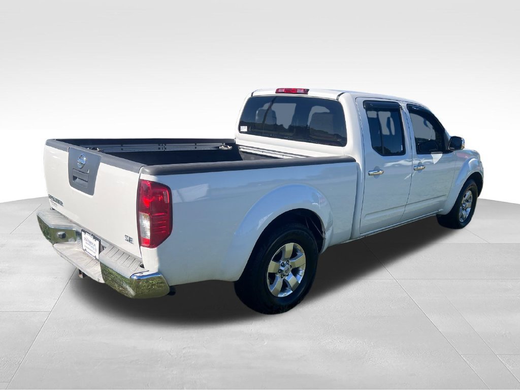 Used 2010 Nissan Frontier SE RWD image 5