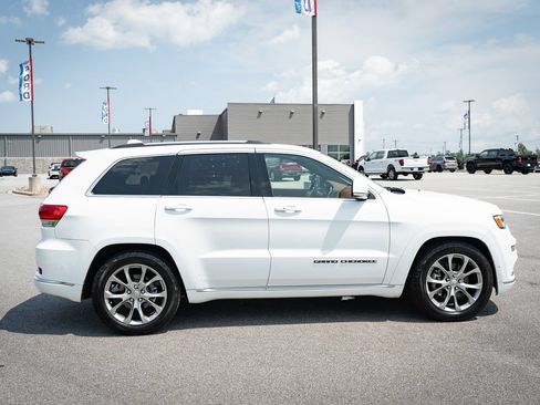 Used 2021 Jeep Grand Cherokee Summit w/ Platinum Series Group AWD/4WD image 11