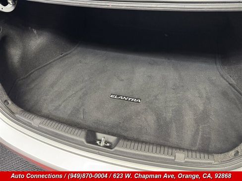 Used 2012 Hyundai Elantra GLS image 20