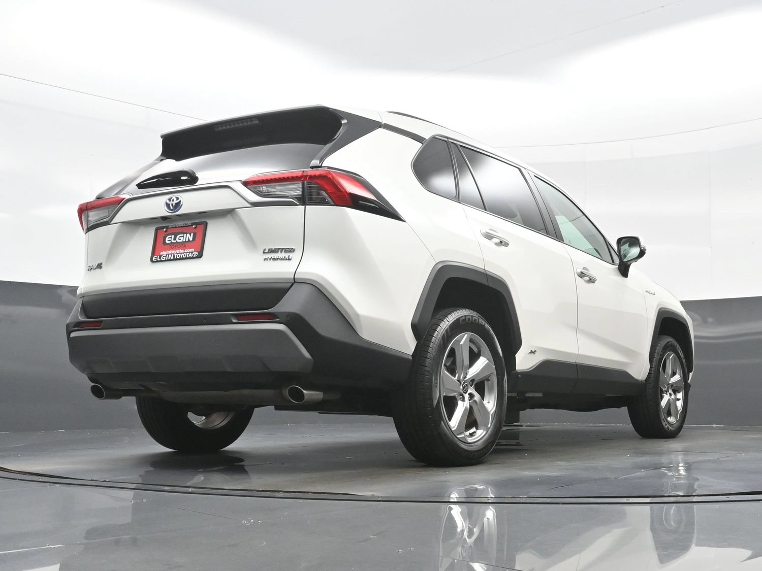 Used 2021 Toyota RAV4 Limited AWD/4WD image 33