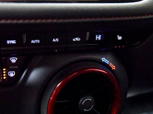 Used 2021 Chevrolet Blazer RS image 23