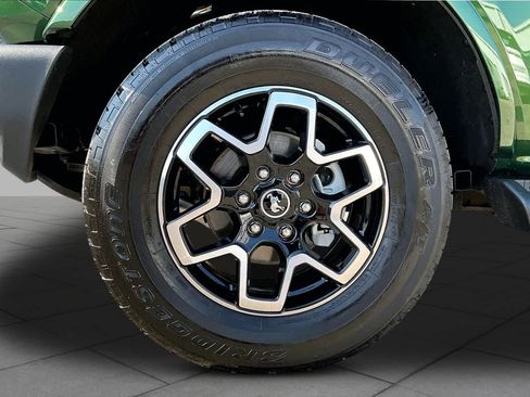 Certified 2025 Ford Bronco Outer Banks AWD/4WD image 11