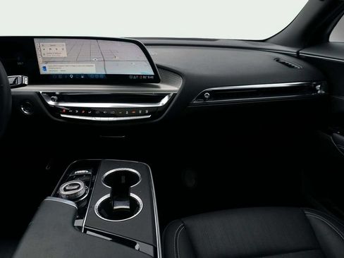 Used 2024 Cadillac Lyriq Luxury RWD image 25